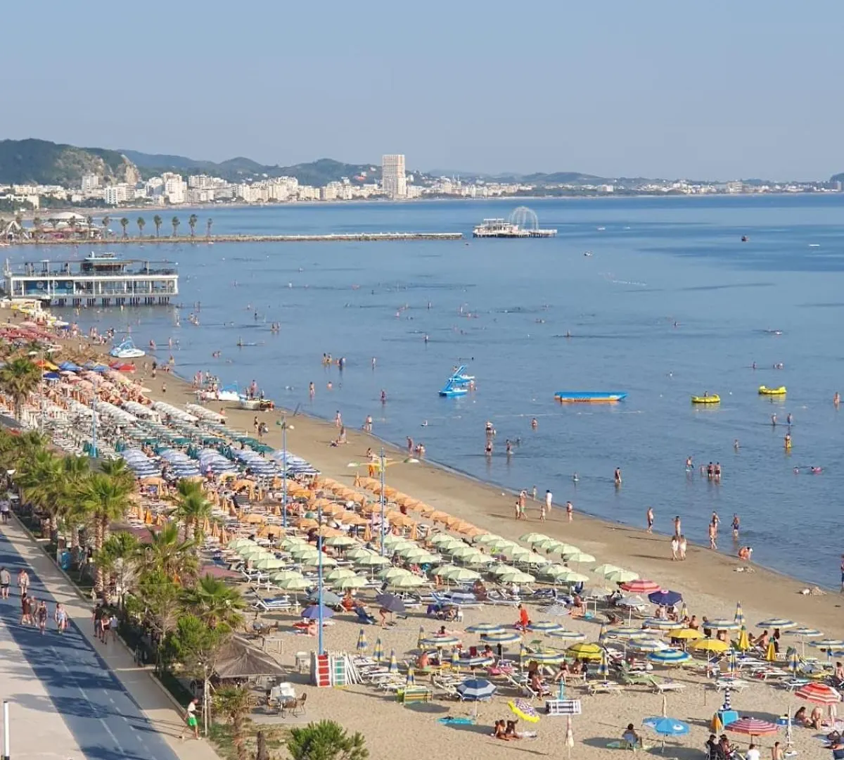 Split Durres Beach Apartment 0*,  Albania